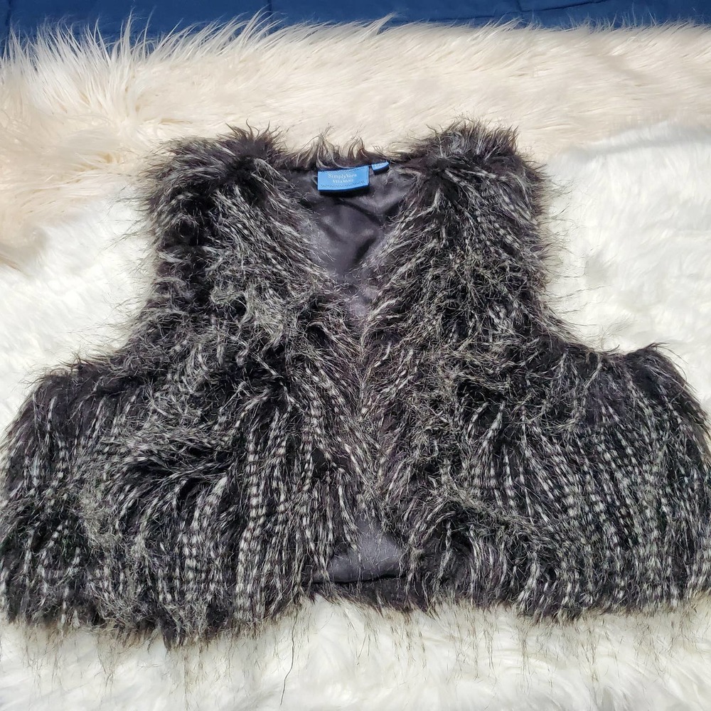 Simply Vera Wang Faux Fur Vest